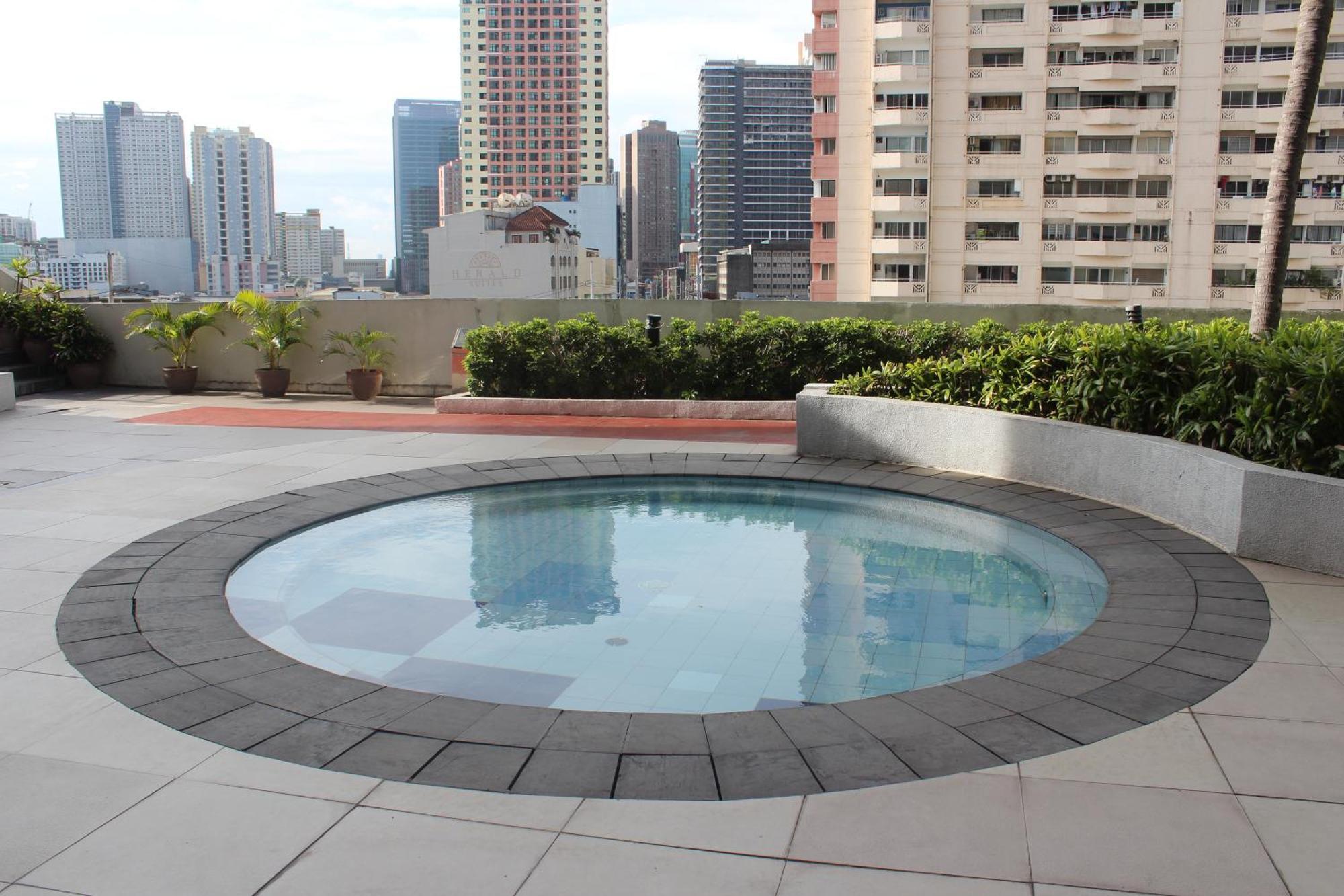 Affordable Makati Serviced Apartments 마닐라 외부 사진